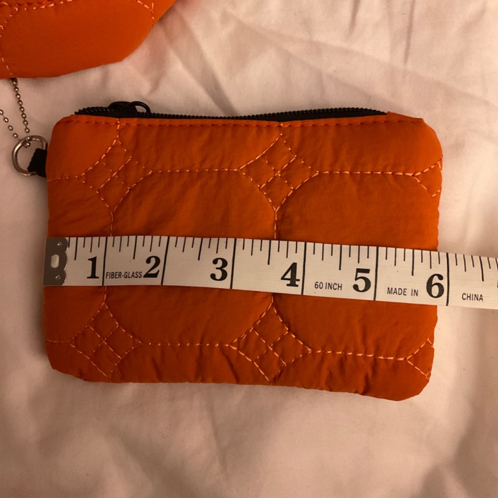 (NWT) Plain Quilted Nylon Puff Tote Bag - Picture 9 of 12
